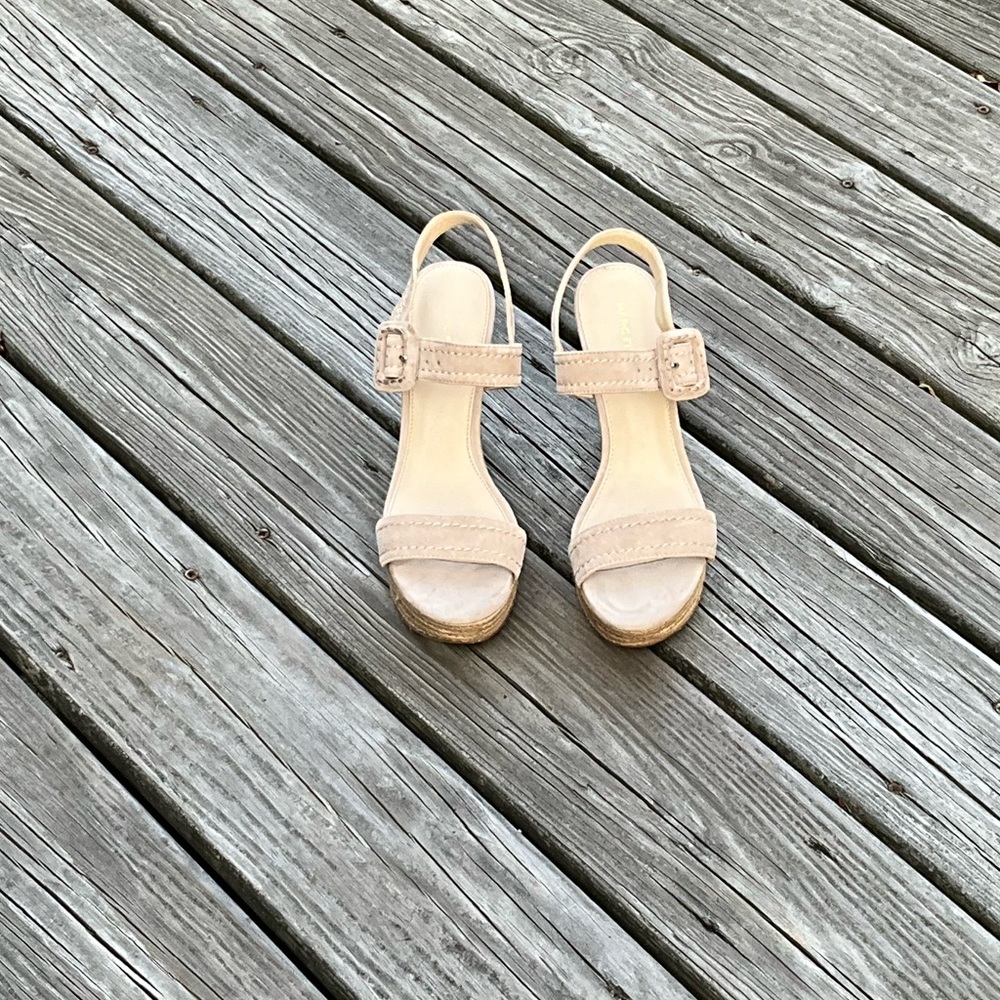 Marc Fisher Hipiee2 platform wedge espadrilles in light natural suede - Picture 9 of 13